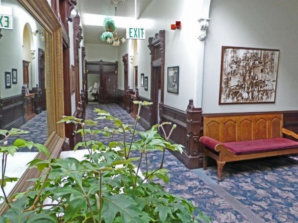 Victorian Inn image 10