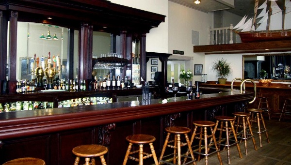 Victorian Inn image 27